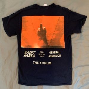 2016 Saint Pablo Tour T-shirt at The Forum